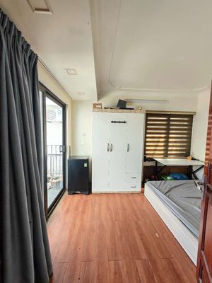 Nhượng phòng gần hồ Tây, Quảng An