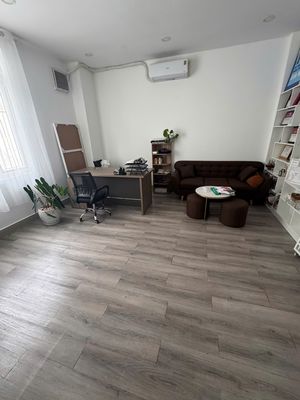 GẤP - SANG MẶT BẰNG VĂN PHÒNG QUẬN 2