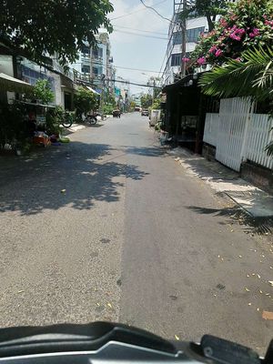 cho thuê nguyên căn mặt tiền kinh doanh đường tám danh P4Q8