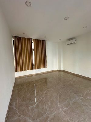 Shophouse Vinhomes Grand Park, Full nội thất Có thang máy. Chỉ 35tr/th