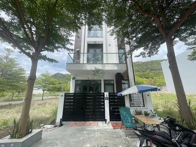 CHO THUÊ NHÀ 4 PHÒNG NGỦ FULL NỘI THẤT KHU PHÍA BẮC NHA TRANG