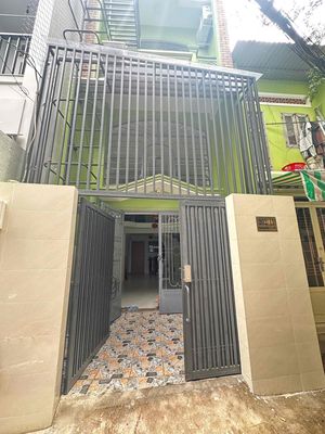 Phòng Tầng lửng