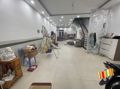 NHÀ NGUYÊN CĂN 100m2 3 TẦNG - FULL NỘI THẤT - SIÊU TIẾT KIỆM ĐIỆN