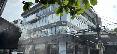 Cho thuê 300m² sàn MT Huỳnh Thiện Lộc ngay Lũy Bán Bích.