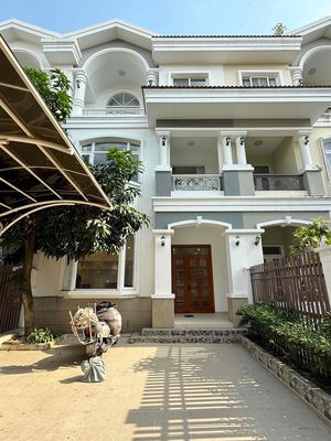 BIỆT THỰ MỸ PHÚ 3, PHÚ MỸ HƯNG 4PN 4WC CÓ NỘI THẤT