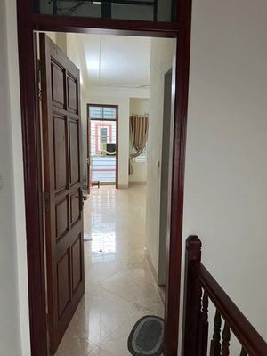 cho thuê nhà 2pn Đống Đa gần Ngã tư Láng