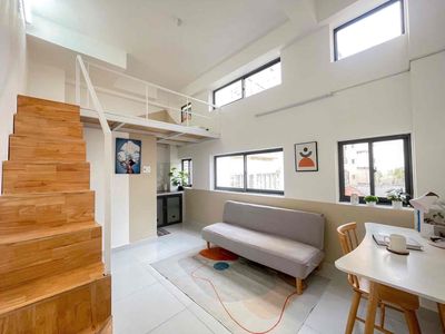 Duplex Gác Gần Trường UEF Hutech và Sát Quận 1