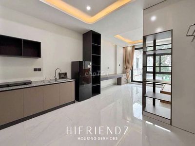 CHO THUÊ CĂN HỘ DỊCH VỤ CỬA SỔ LỚN BAN CÔNG NẰM NGAY BÌNH LỢI
