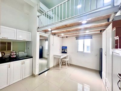 Căn Hộ Duplex Mới Xây, Thoáng Gần Coopmart Nhiêu Lộc Q3