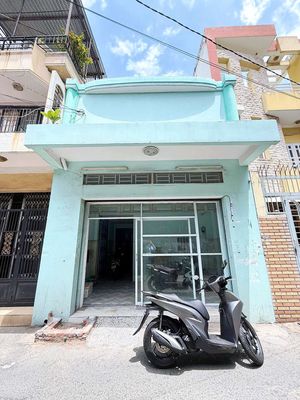 Nhà thuê Tân Thành._Quận Tân Phú (7pn, 2wc) hẻm xe hơi. Dtsd 150m2