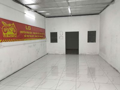 Chính chủ cho thuê cửa hàng diên tích 70 m2 Định Công Hạ 7,5 triệu/th