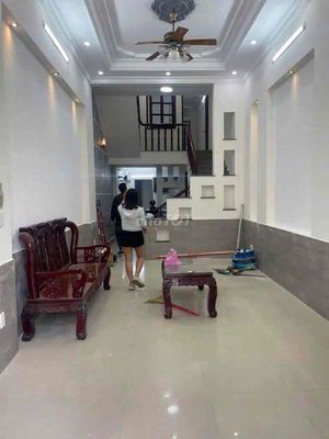 Mặt Tiền Đường T6 Tây Thạnh - DT 4x20m 1 Trệt 3 Lầu St - 7Pn 7Wc