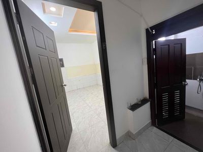 GIẢM 1TR THÁNG ĐẦU PHÒNG MÁY LẠNH NGAY CẦU VƯỢT LINH XUÂN