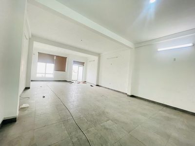 Cho thuê nhà 4 Tầng Đường Núi Thành_ Hải Châu – Đà Nẵng