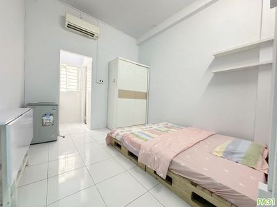 FULL NỘI THẤT NGAY NGÃ 4 LÊ VĂN SỸ - HUỲNH VĂN BÁNH 