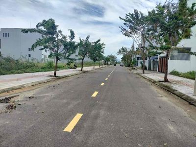 Cho thuê đất dài hạn khu đảo Vip Hoà Xuân, đường Trung Lương 17