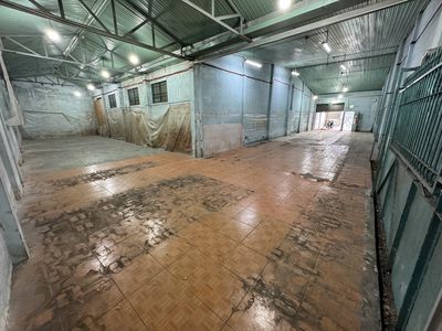 Nhà 2 mặt tiền, được phép cải tạo, rộng 250m2 - Ngay Hoàng Diệu 2