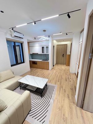 Cho Thuê Căn Góc 3 Ngủ 2 Wc ,90m2- 2 Ban Công Tại Thành Phố Giao Lưu