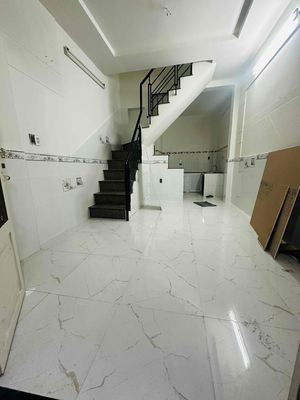 nhà mới sơn sửa hẻm 2m, nguyễn ngọc nhựt, cho thuê