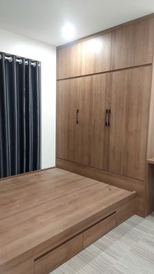 Chính chủ cần cho thuê căn hộ đường Lạc Long Quân, khép kín, thang máy