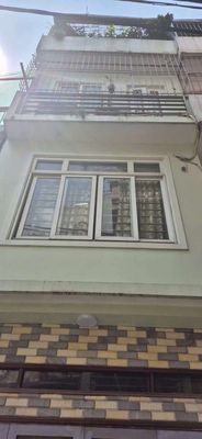 CHO THUÊ NHÀ NGUYÊN CĂN PHỐ HOA LÂM - Ô TÔ LÙI CỬA - 3PN - NỘI THẤT