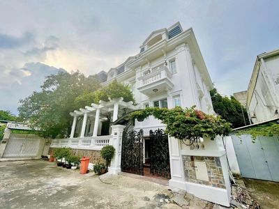 💥 CHO THUÊ TÒA NHÀ  ĐƯỜNG LÊ THƯỚC MB 20M X 31M DTSD 1.100M2, QUẬN 2 💥