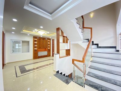Cho thuê nhà vừa ở vừa làm văn phòng công ty 