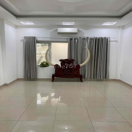 NHÀ VIEW CÔNG VIÊN CHO THUÊ