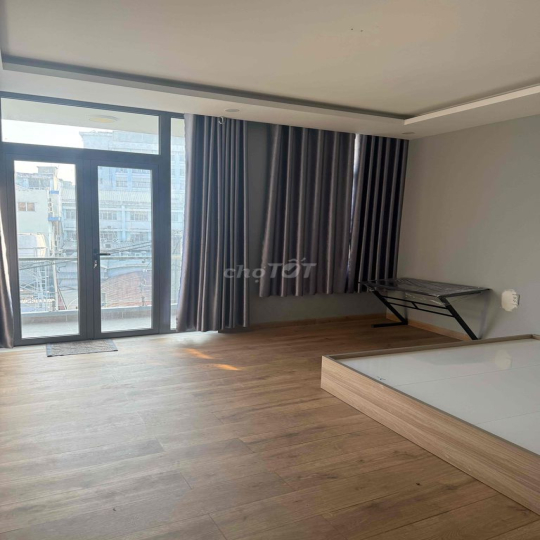 CHO THUÊ PHÒNG SẠCH ĐẸP - 40m2 - BAN CÔNG - ĐỐI DIÊN BV THỦ ĐỨC