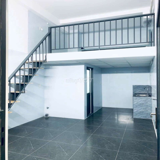 Hẻm 233 Nguyễn Văn Cừ, Trọ mới xây không chung chủ