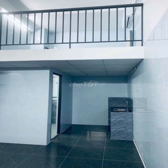 Hẻm 233 Nguyễn Văn Cừ, Trọ mới xây không chung chủ