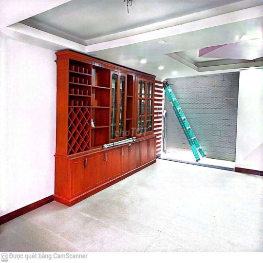 biệt thự Mini nội thất cơ bản 6 x 15 có 4pn 4wc có sân đậu ôtô