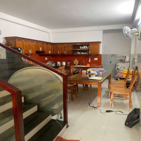 cho thuê nhà nguyên căn an phú đông quận 12