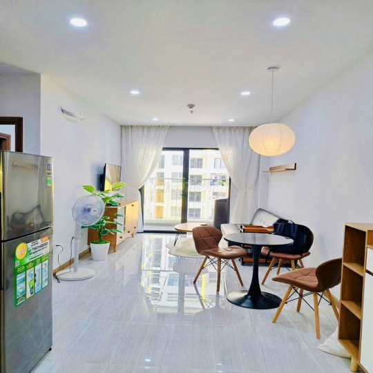 cho thuê căn full nt 2pn2wc 8tr, xách vali vào là ở, tầng thấp mát mẻ