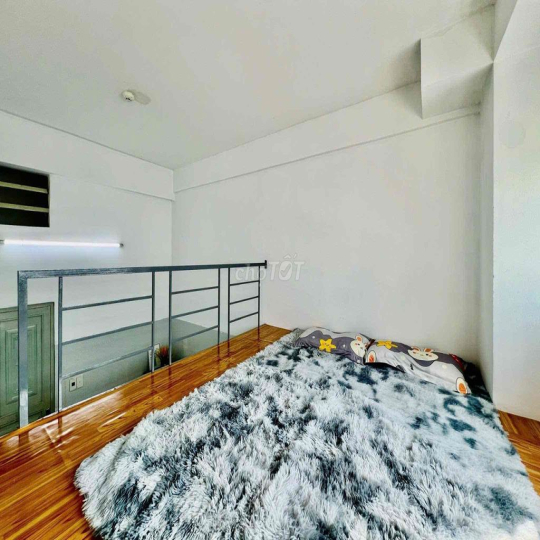 CHO THUÊ PHÒNG TRỌ GIÁ RẺ SINH VIÊN GÁC CAO ĐI BỘ ĐẾN ĐH VĂN LANG 3