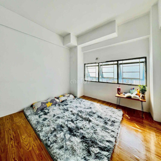 CHO THUÊ PHÒNG TRỌ GIÁ RẺ SINH VIÊN GÁC CAO ĐI BỘ ĐẾN ĐH VĂN LANG 3