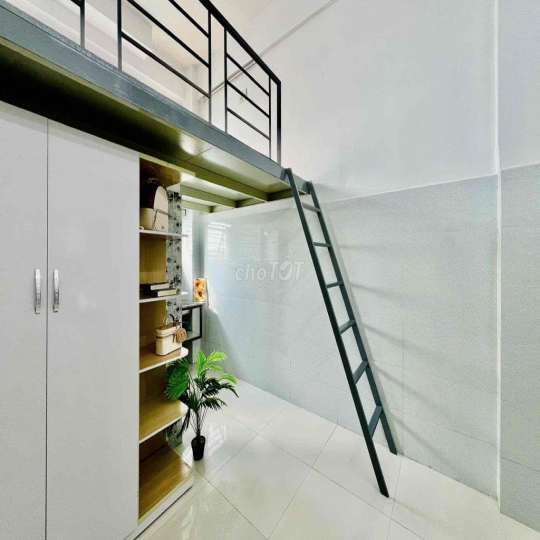 CHO THUÊ PHÒNG TRỌ GIÁ RẺ SINH VIÊN GÁC CAO ĐI BỘ ĐẾN ĐH VĂN LANG 3