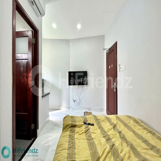 CHDV CỬA SỔ TRỜI, THANG MÁY, NHÀ XE RỘNG NGAY GIỮA Q11 SÁT TRUNG TÂM 