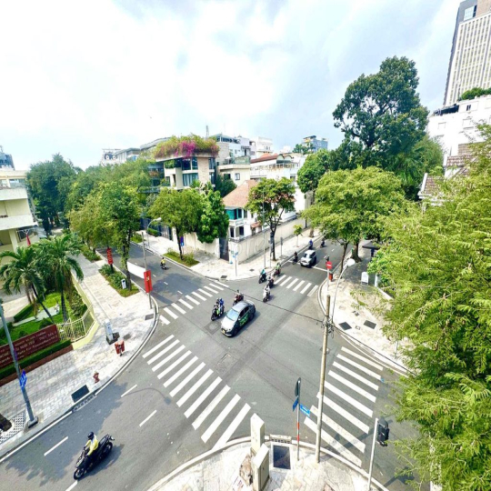 [Cho Thuê] Góc 2mt 37 Nguyễn Đình Chiểu Và Phùng Khắc Khoan P.Đa KaoQ1