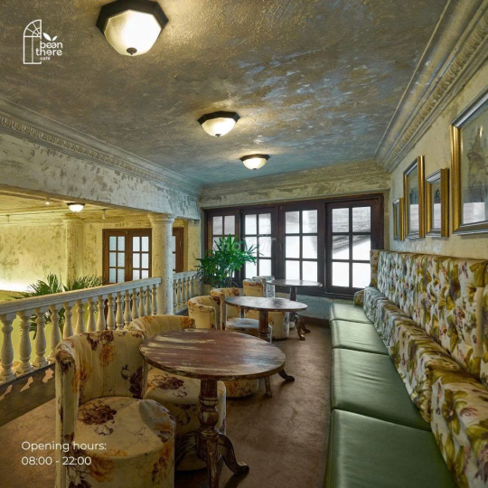 CHO THUÊ BIỆT THỰ SÂN VƯỜN HOÀNG SA Q1, DT 10x20M, TRỆT 2 LẦU ST, 88TR