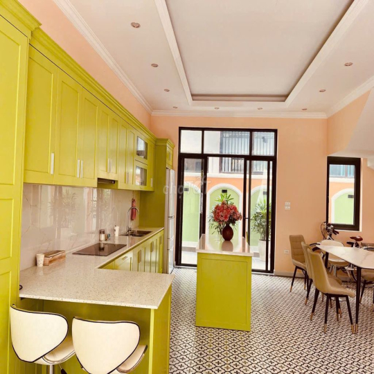 BÁN HOẶC CHO 𝐓𝐇𝐔𝐄̂ 𝐍𝐆𝐔𝐘𝐄̂𝐍 𝐂𝐀̆𝐍 𝐕𝐈𝐍𝐇𝐎𝐌𝐄𝐒 MARINA