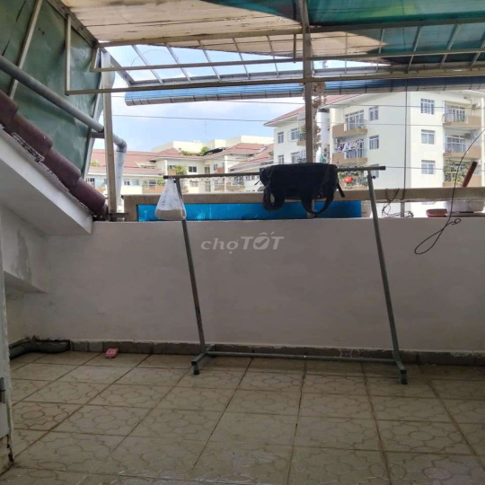 CHUNG CƯ 60M2, KDC NAM LONG, TRẦN TRỌNG CUNG 2PN 2WC 3 MÁY LẠNH SÂN TO