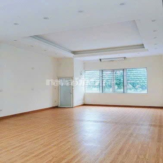 nhà ngõ 12 đỗ quang 50m x5T ô tô đỗ cửa