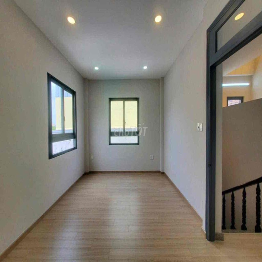 CHO THUÊ NHÀ MỚI – 1 TRỆT 2 LẦU – Sát ĐỖ XUÂN HỢP