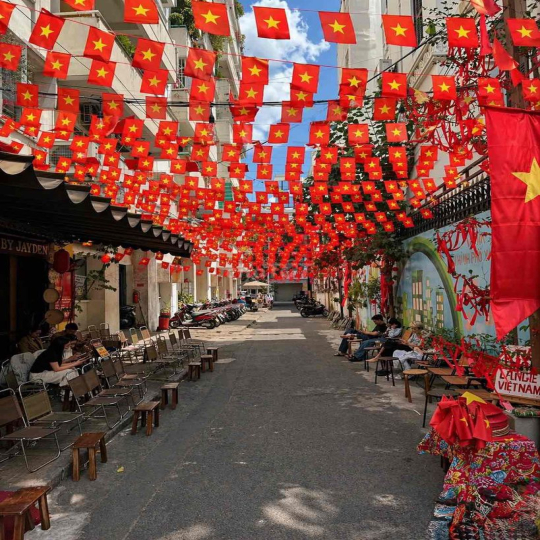 NHÀ 4 TẦNG HOÀNG SA 1 MẶT BẰNG+ 3PHÒNG NGỦ PHƯỜNG TÂN ĐỊNH Q1