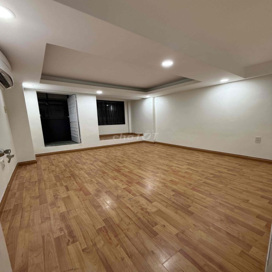 MBKD trệt + 01 Lầu DTSD 88m tại Pasteur - Võ Văn Kiệt Q1