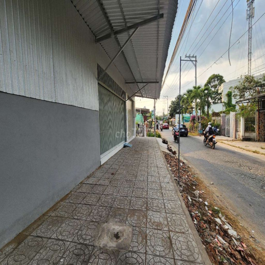 Mặt tiền 15 mét kinh doanh