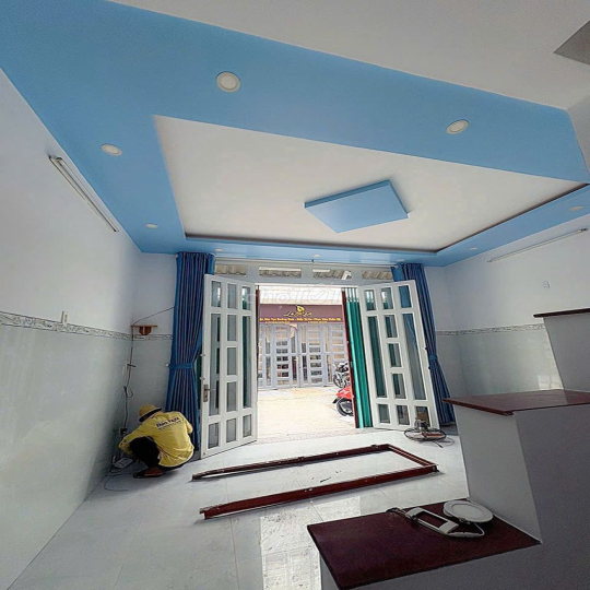 Nhà mới ở ngay, hẻm xe hơi