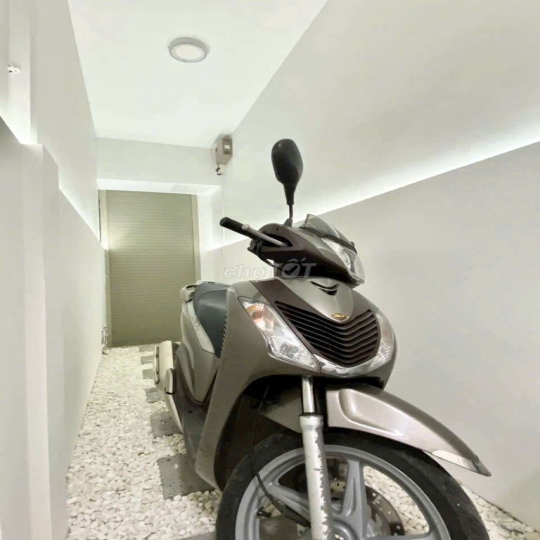 NHÀ TRỆT LẦU - HẺM 67 HÙNG VƯƠNG