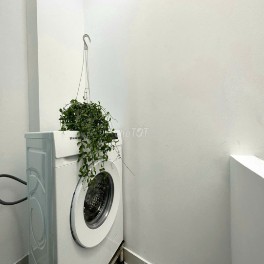 Stuidio Full Nội Thất ngay Ngã Tư Phú Nhuận